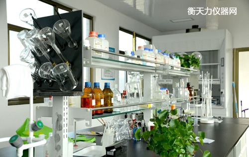 食品微生物實(shí)驗(yàn)室必備儀器設(shè)備清單(圖1) 實(shí)驗(yàn)室儀器設(shè)備供應(yīng)商